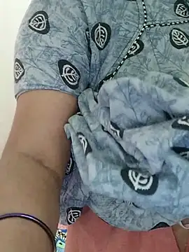 Sexynageena's cam snapshot