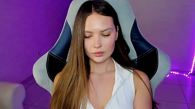 yourArya's cam snapshot