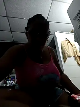 Katy_9523's cam snapshot