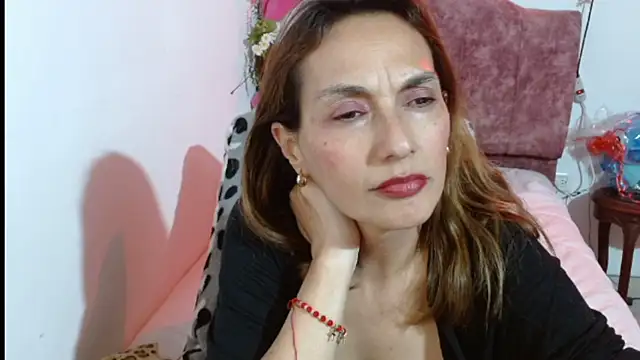 italagomez_'s cam snapshot