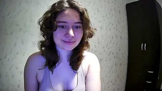 girliemilk's cam snapshot