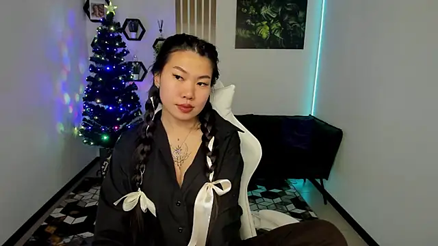 LunaPurrr's cam snapshot