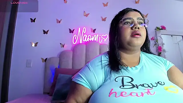 NaomiAsha's cam snapshot