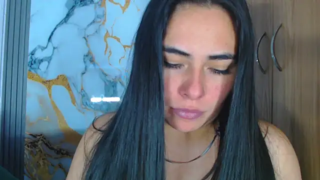 Mari_Bell1's cam snapshot