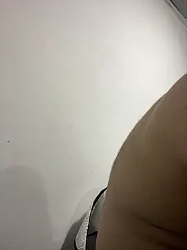 julianlondo111's cam snapshot