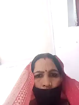 Indiangueen's cam snapshot