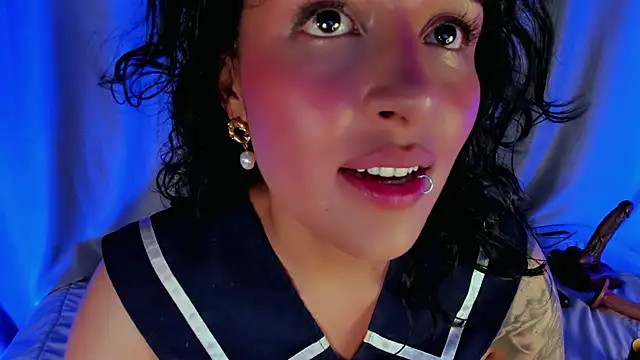 EviePhoenix's cam snapshot