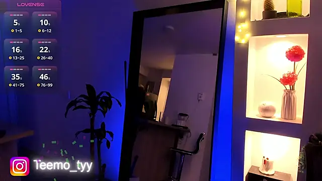 teemotwink live sex cam