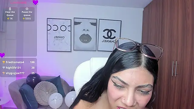 dafne_hills's cam snapshot