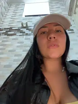 kim_monti's cam snapshot