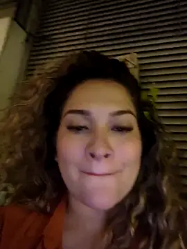 Sara_smiiith211's cam snapshot