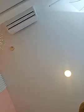 SashaBlake_'s cam snapshot