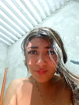 Sweed-virgin-pussy live sex cam