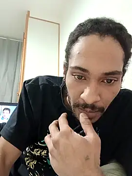 Mikaaa97 live sex cam