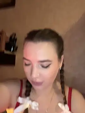 JustYourBride's cam snapshot