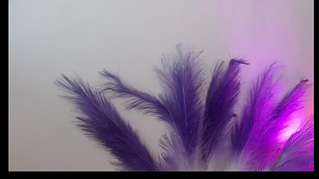 Queen_Rousee's cam snapshot