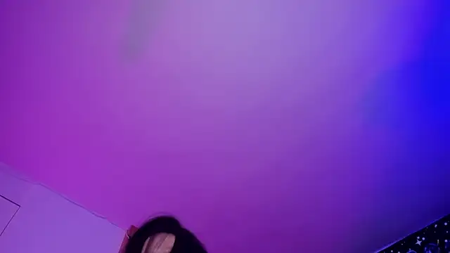 aciddollhell's cam snapshot