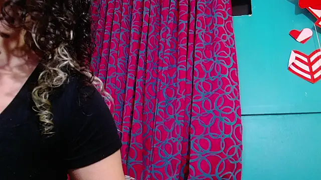 valerie_mase's cam snapshot