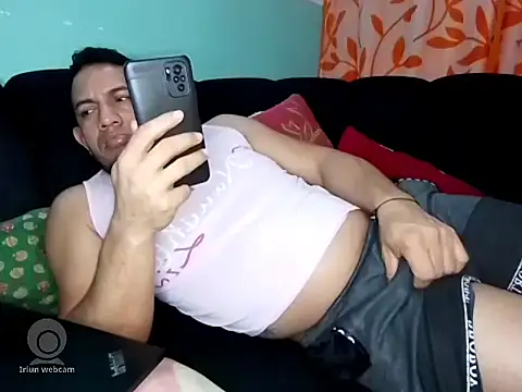 fayola20's cam snapshot