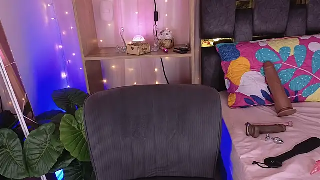 anitaglow's cam snapshot