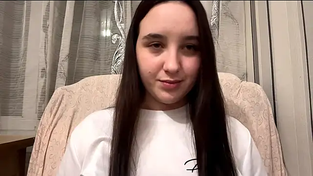 DaisyMolly's cam snapshot