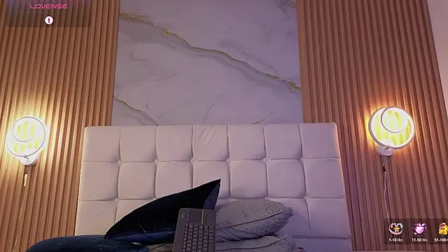 mia_2406_'s cam snapshot