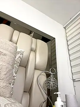 ALISSON_FOXXX1's cam snapshot