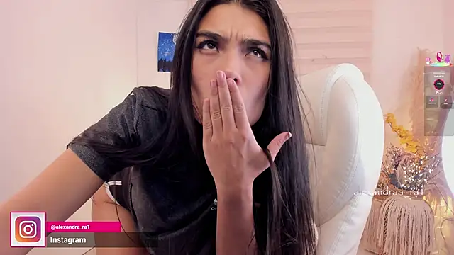 Alexandra_ra live sex cam
