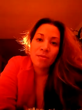 dulcessecretos live sex cam