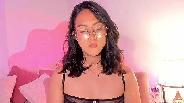 DaraBeckett's cam snapshot