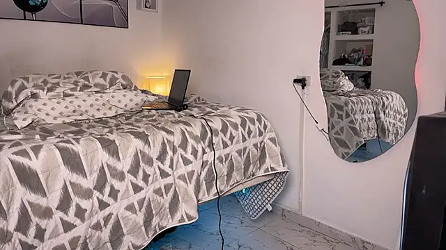 wendy_alejo1712's cam snapshot