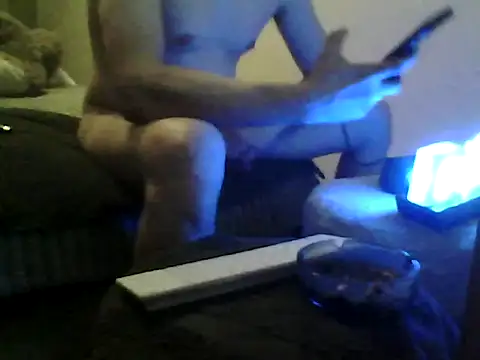 Tom4Womans's cam snapshot