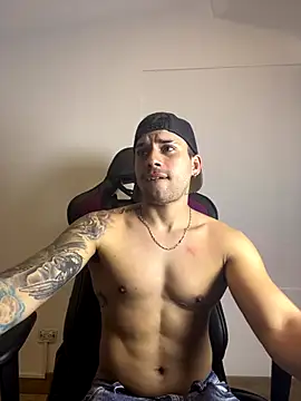 Mike_montoya1 live sex cam