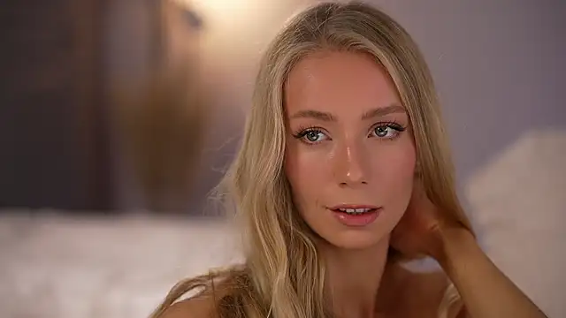 Vika54784 live sex cam