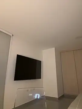 Curlyierr live sex cam