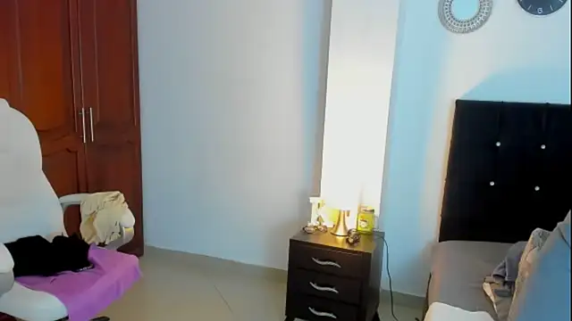 kathyajhonss's cam snapshot