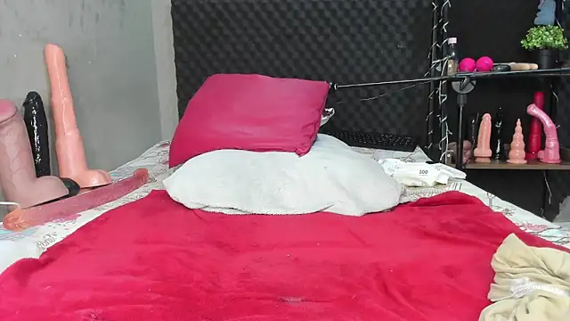 Shadia_Squirt's cam snapshot