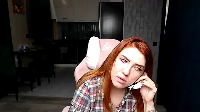 Reginasmilee's cam snapshot