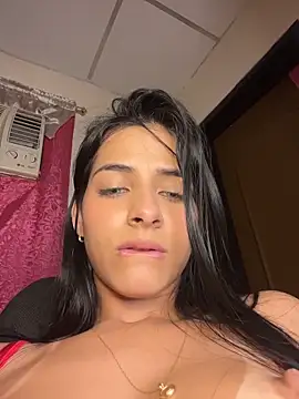 violetta-brown1's cam snapshot