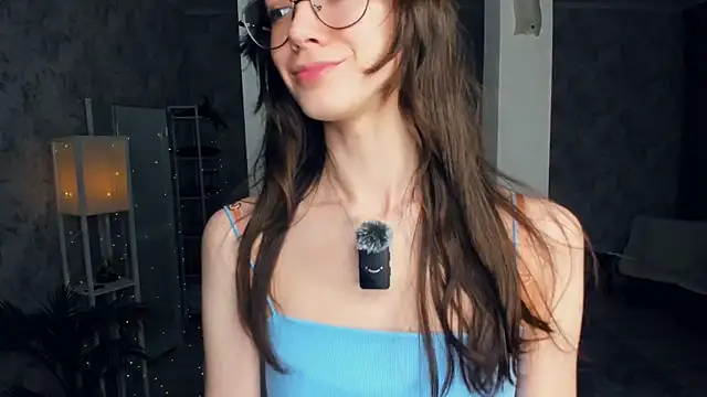 ReneeLippeatt's cam snapshot