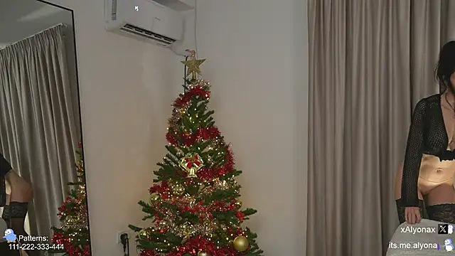 Alyonaqueen_'s cam snapshot