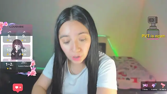 litle_mily_'s cam snapshot