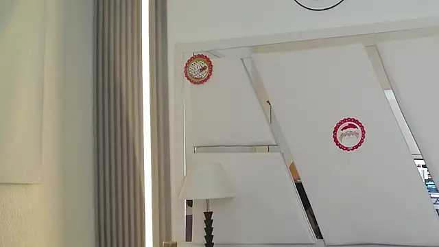 oblivionlove's cam snapshot