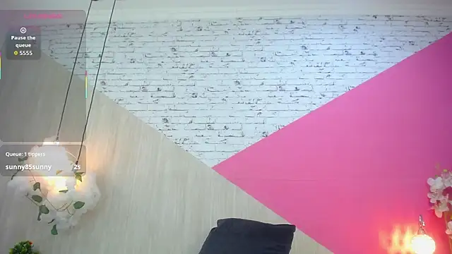 miss_honey01's cam snapshot