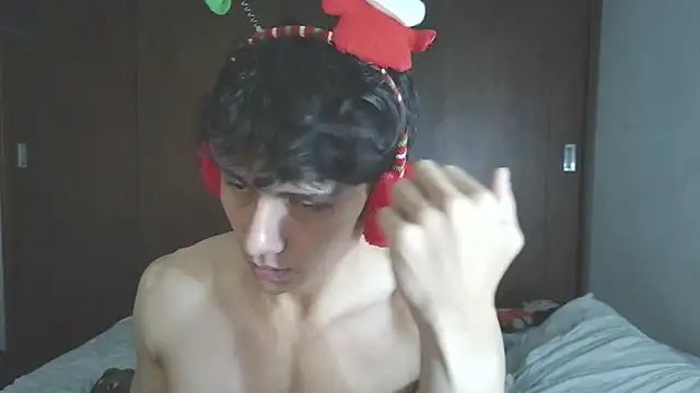 aresholland's cam snapshot