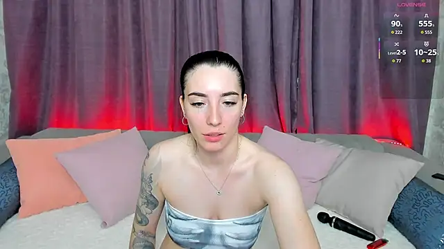 Curious_Lily's cam snapshot