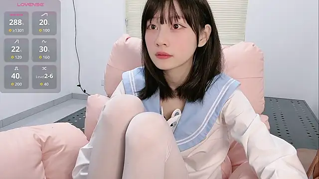 lris-Beauty live sex cam