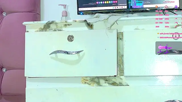 Gaby_Vegaa's cam snapshot