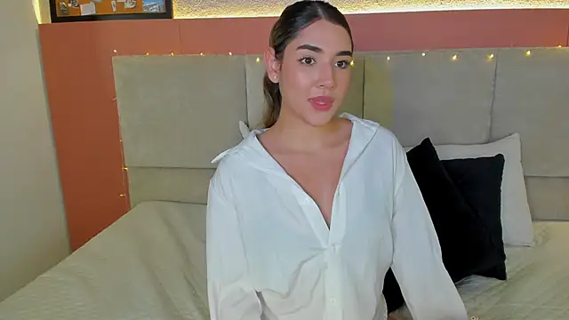 AniiRose's cam snapshot