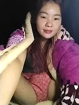 lylylove live sex cam